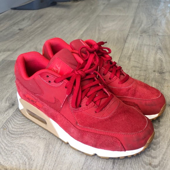 Nike Shoes - Nike Air Max